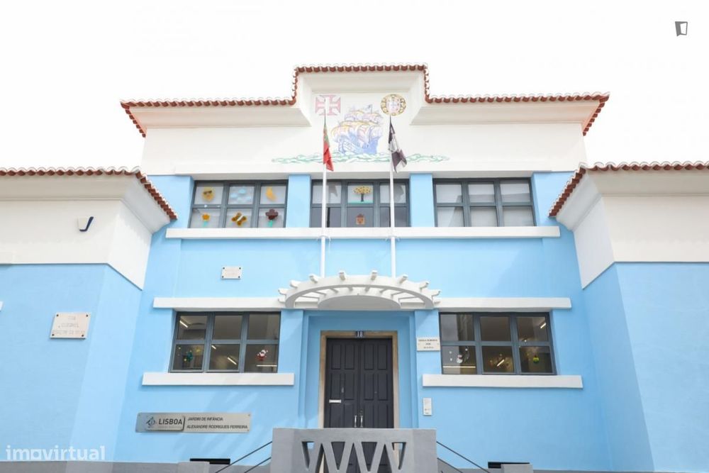 Quarto - localizado em Ajuda Lisbon