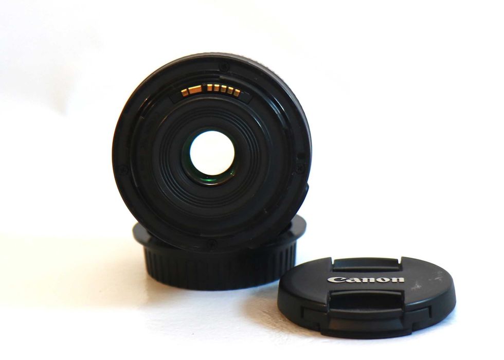 Lente Canon 18-55mm STM objetiva em bom estado