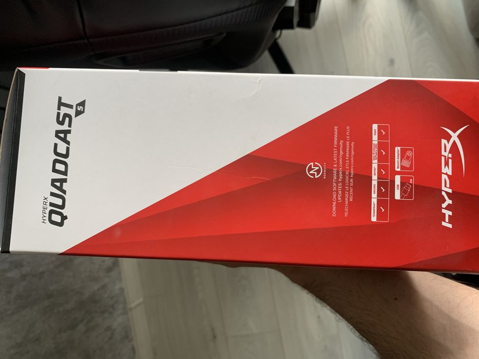 Микрофон HyperX QuadCast S White
