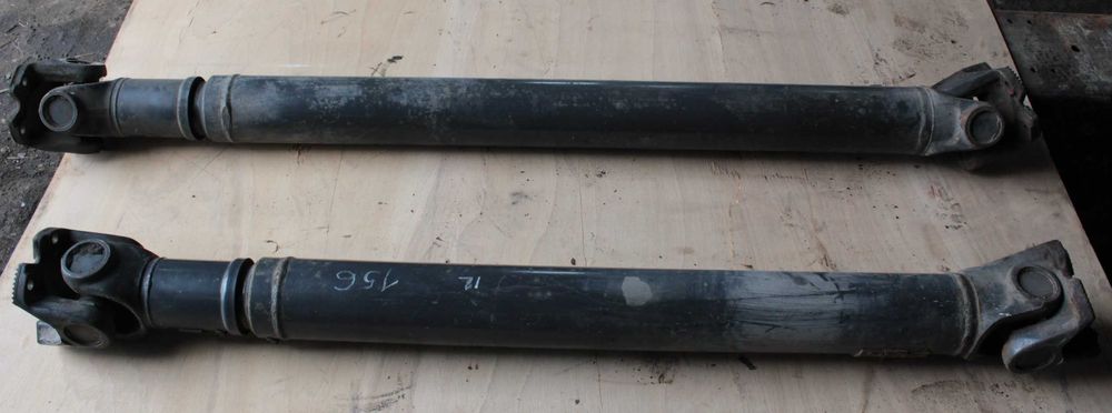 Кардан Карданний вал для тягача (різної довжини)