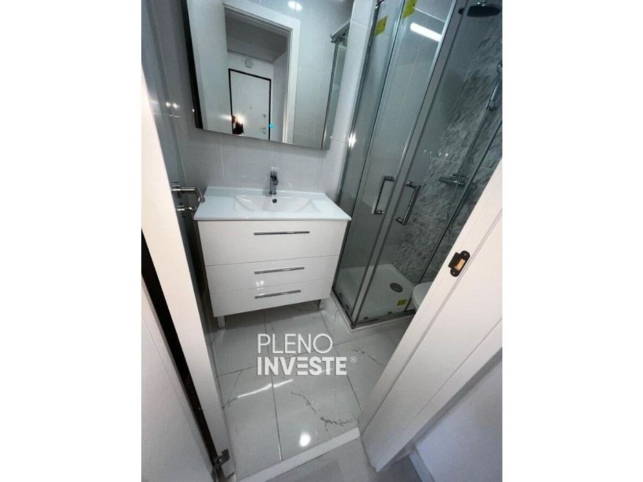Apartamento T2 com Quintal no Laranjeiro