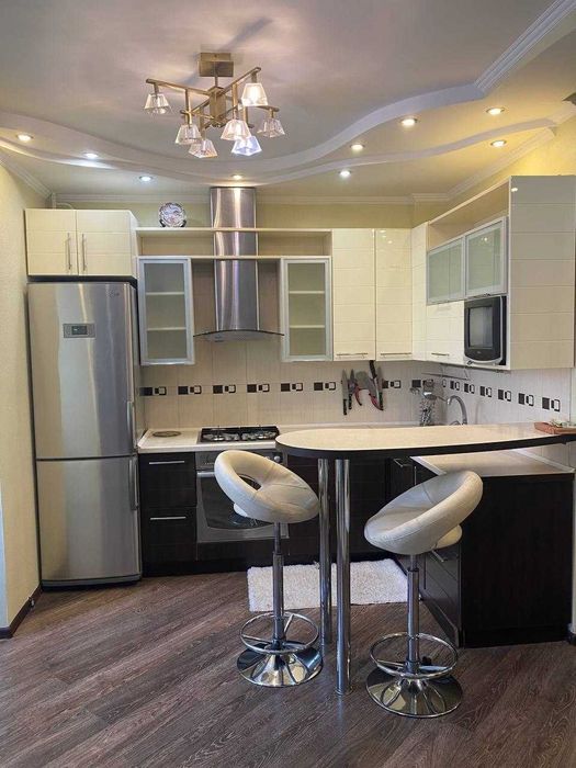 Apartment in Odesa, Zhevakhova Slobidka - View 2