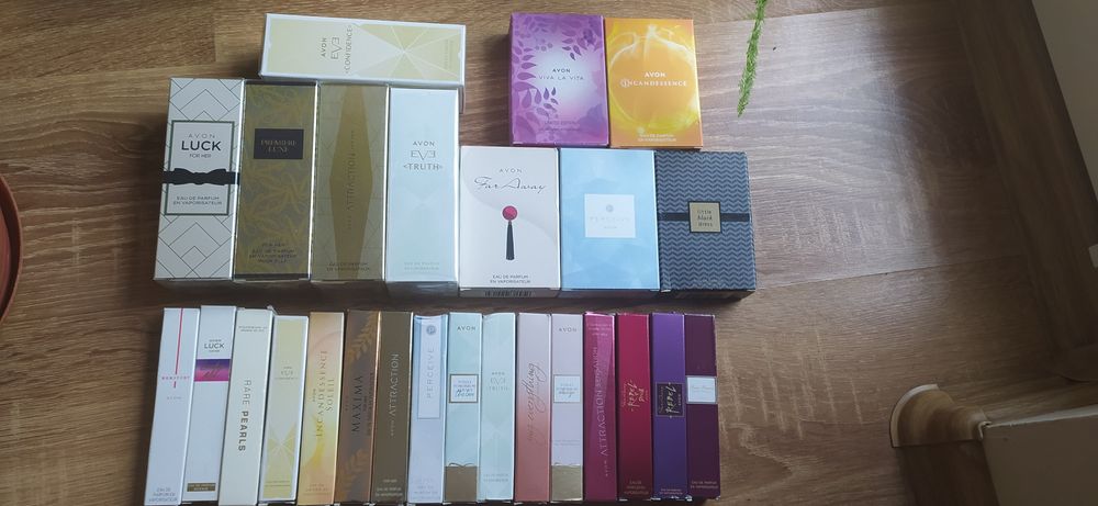 Avon perfumetka tta her story luck eve attraction rebel far away