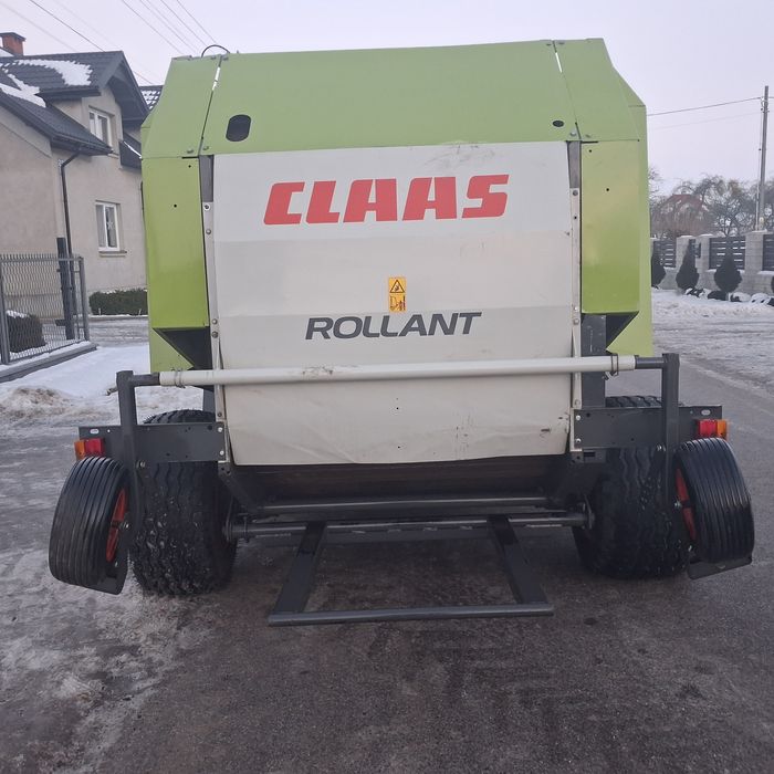 Prasa claas 374 RC transport gratis