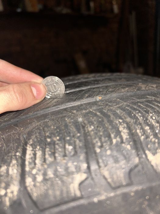 Продам Резину MICHELIN