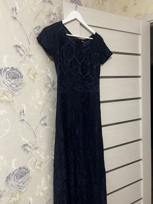 Сукня міді (тканина гіпюр на атласі)