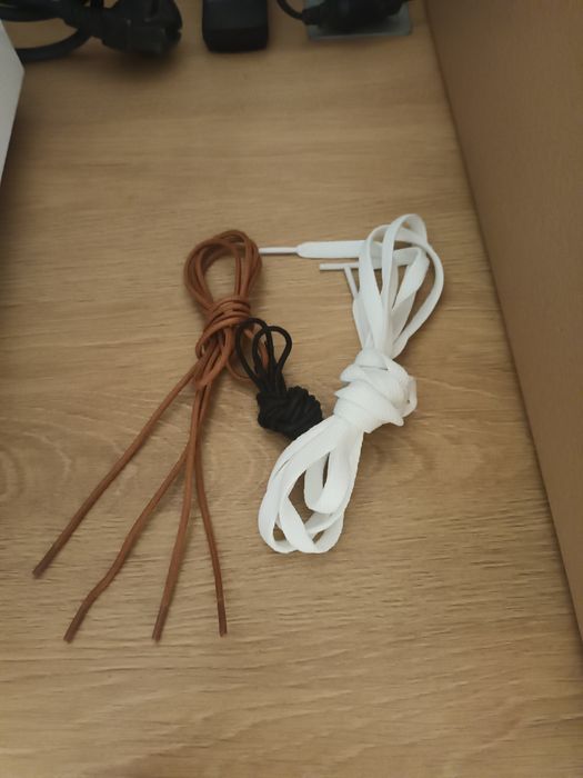 Lote 3 pares de atacadores