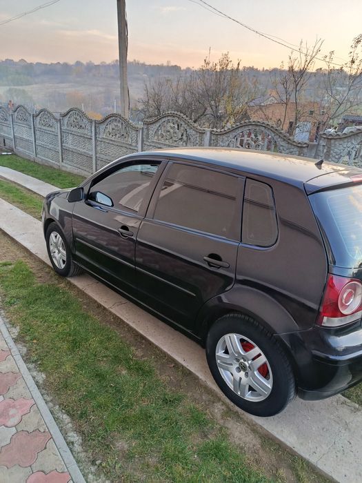 Эконом автомобіль