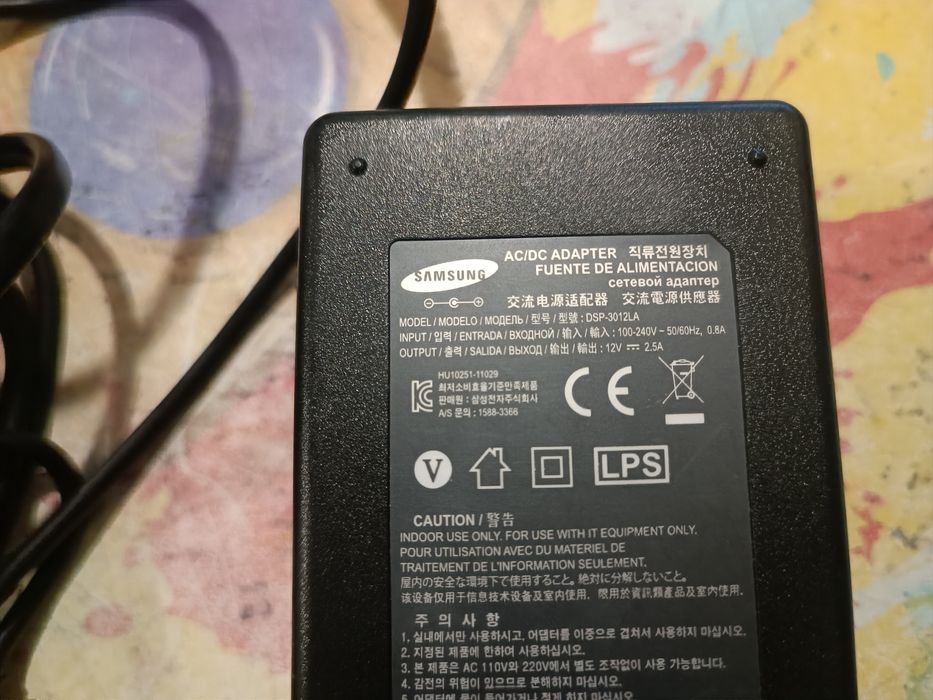 Oryginalny zasilacz Samsung 12V 2,5A 30W wtyk 6,5x4,3mm+pin