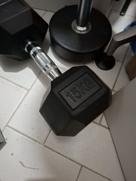 Barra Peso Fixo 20Kg BOOMFIT + Halter 15kg Newfit de musculação