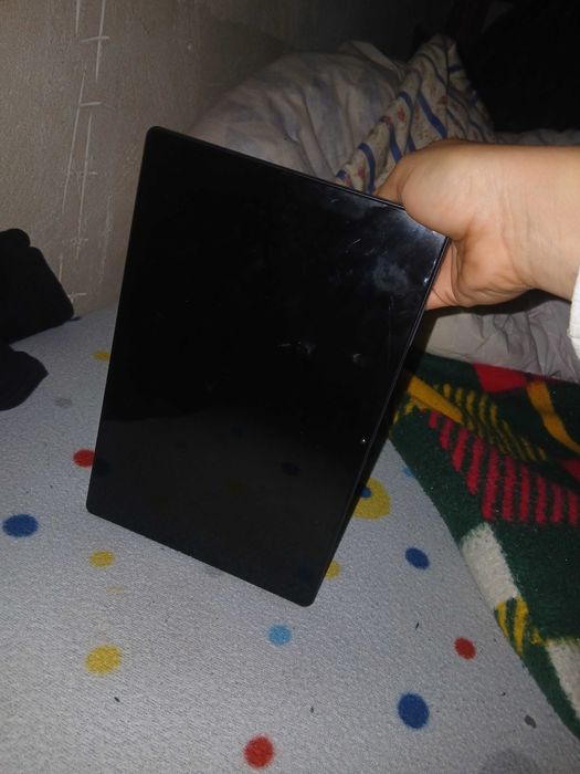 Tablet SPC esta semi novo