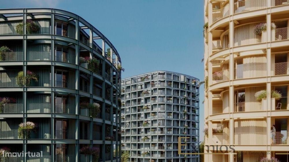 T2+1 em construção, situada em Paranhos, Porto