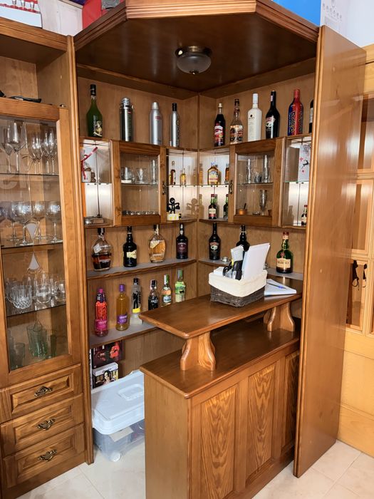 Mini bar de canto