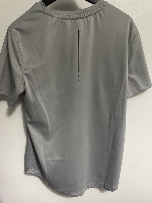 Camisola de desporto