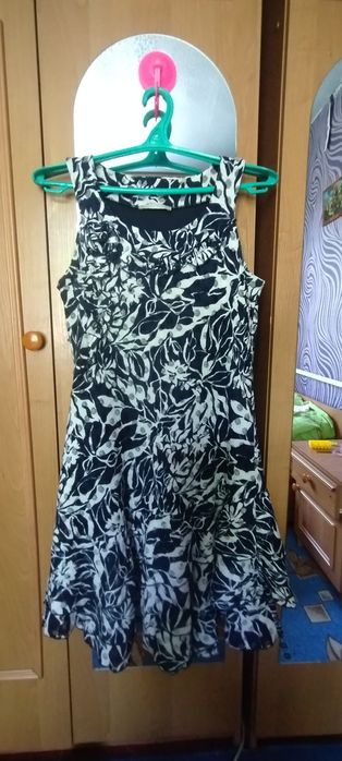 Жіночий літній одяг