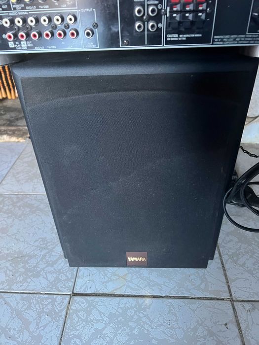 Sistema de som YAMAHA rx-v595