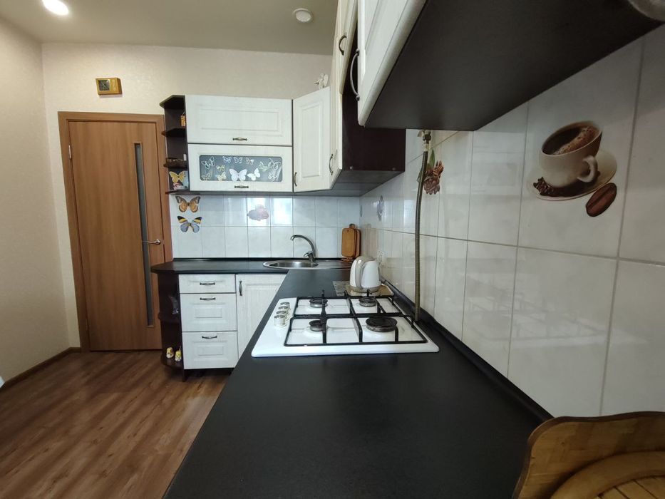 Однокімнатна квартира в Ірпені 40м2 . Район парк "Мама"