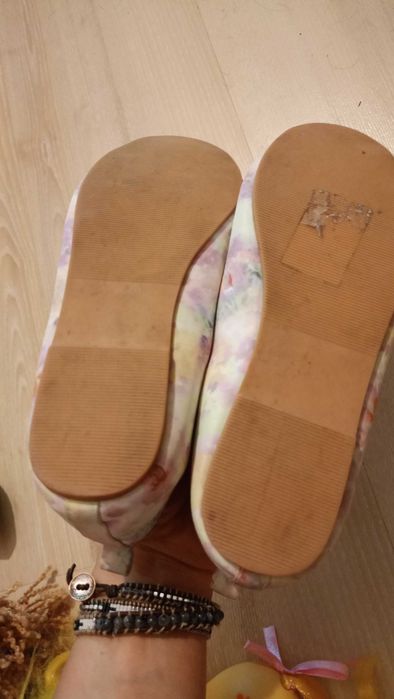 Балетки для дівчинки ,літо H&M .33р.квітковий принт
