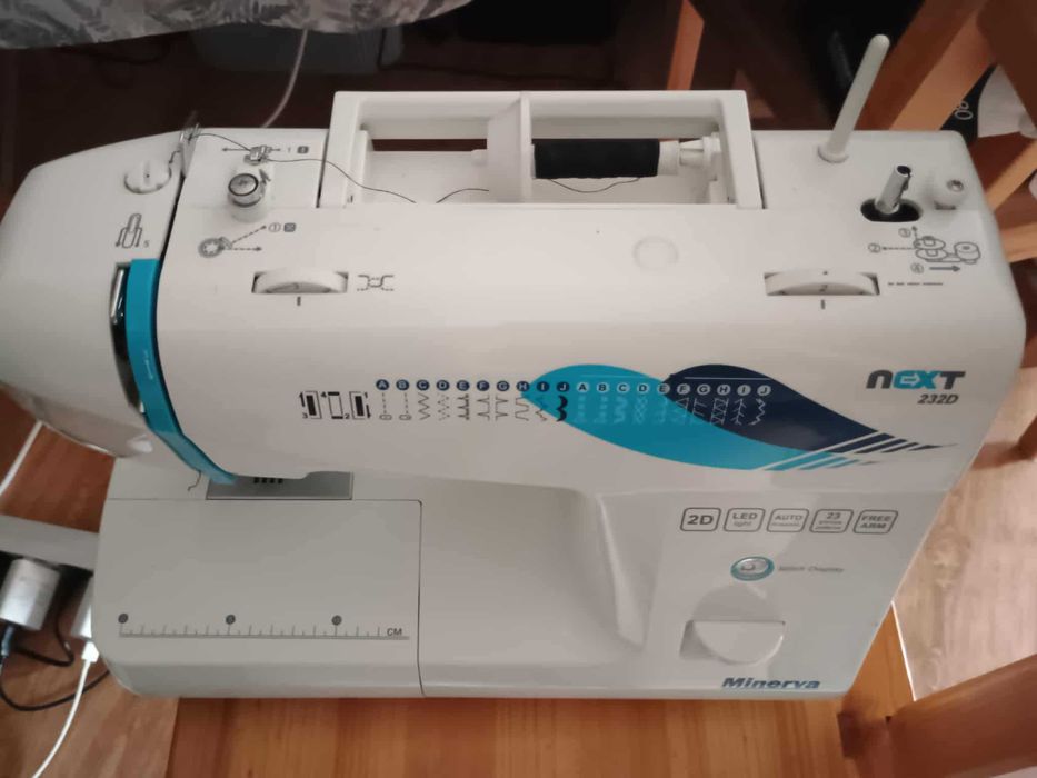 Maszynka do szycia 232D