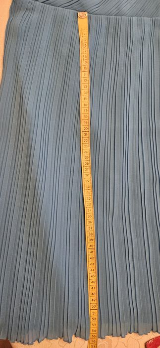 Elegancka plisowana sukienka r. M