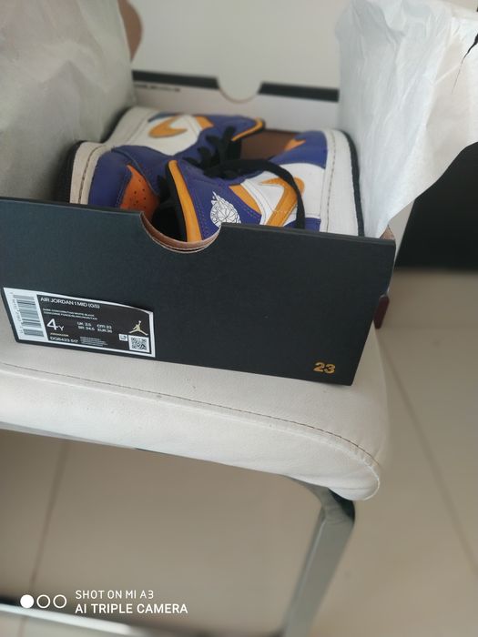 Buty Air Jordan 1 MID 36