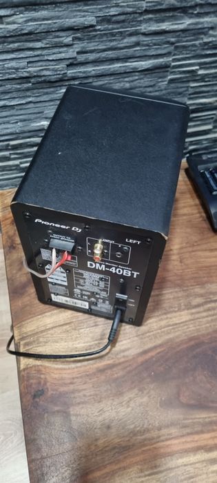 Coluna Pioneer DJ DM40 BT