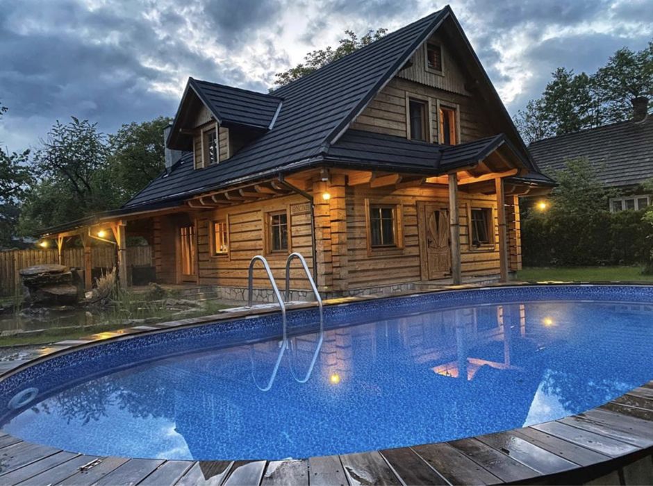 Domy z bali do wynajęcia, bania, podgrzewany basen. Beskidy.