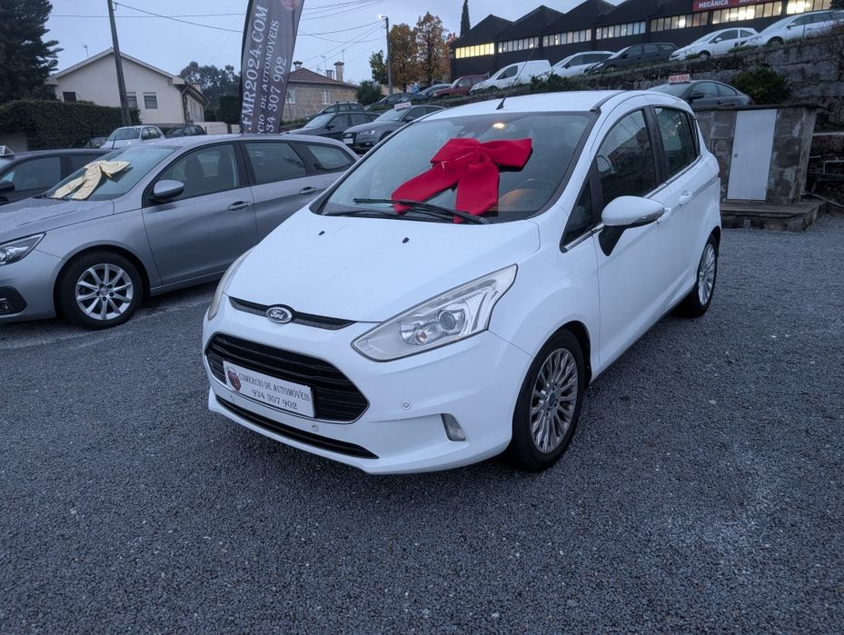 FORD B-Max Titanium64706206328065121