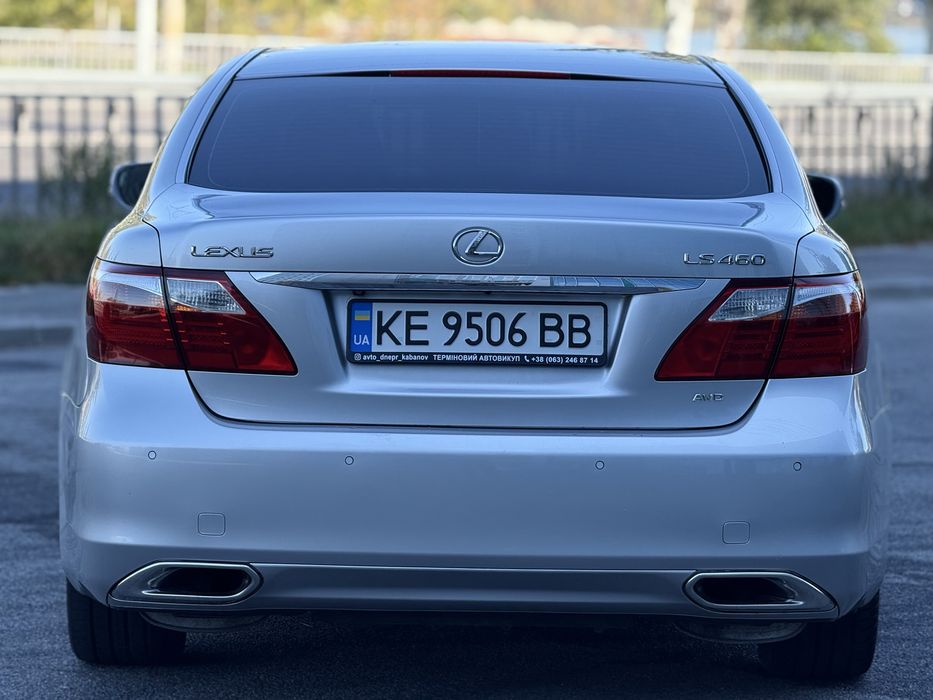 Lexus LS 460, 2010 рік , 4.6 бензин
