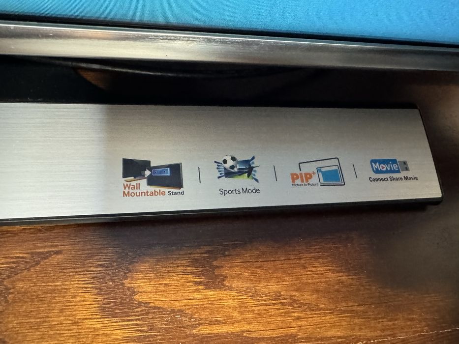 Монітор Samsung 32