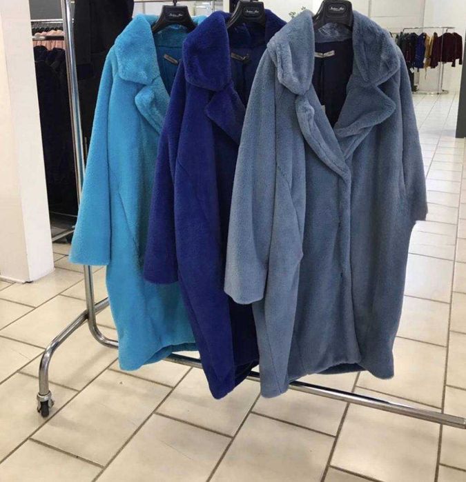 Шуба Barbara Alvisi Італія