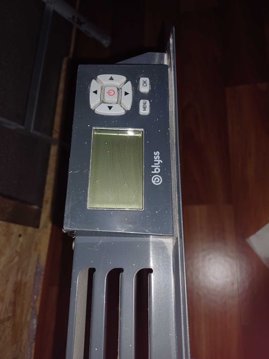 Grzejnik naścienny Blyss  Saris 2000w