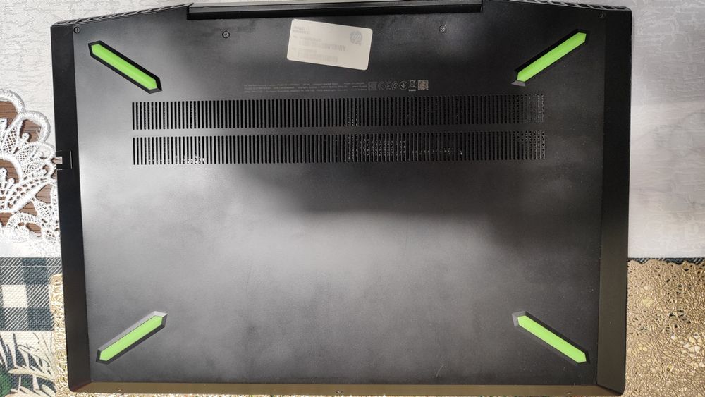 Laptop HP pavilion gaming  i5-8300h gtx1050 15-cx0033nw