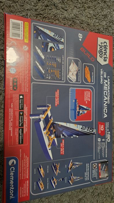 Vendo catamarã clementoni, selado