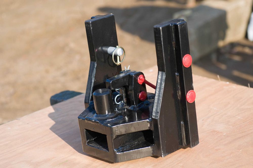 Zaczep ZETOR Piton Fix, zaczep dolny, zaczep z beką, belka