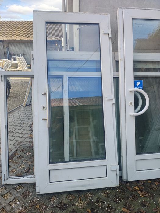 Sprzedam drzwi aluminiowe i pcv