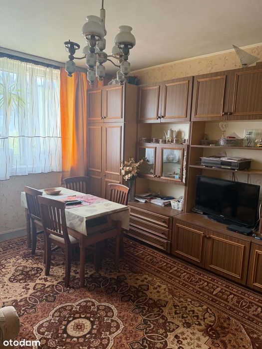 Sprzedam mieszkanie 2 pokoje - 36 m kw., II piętro, spokojna okolica