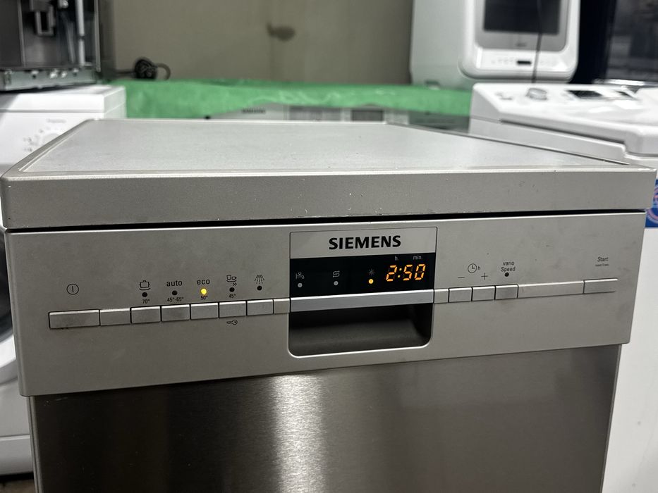 Zmywarka Siemens Sr25m833eu  45 cm A+ Inox