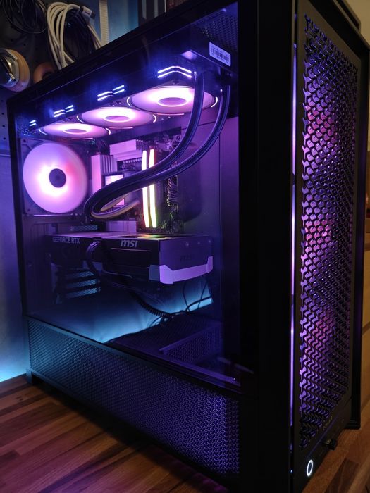 PC Gaming | RTX 5090 | Ryzen 9 9950X3D |  64GB DDR5 | 4TB NVME