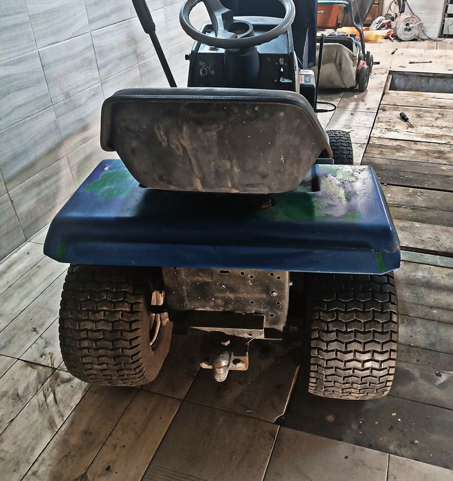 Traktorek Husqvarna LT 960-12