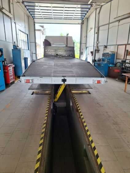 Laweta Volvo FM 330 rok 2010