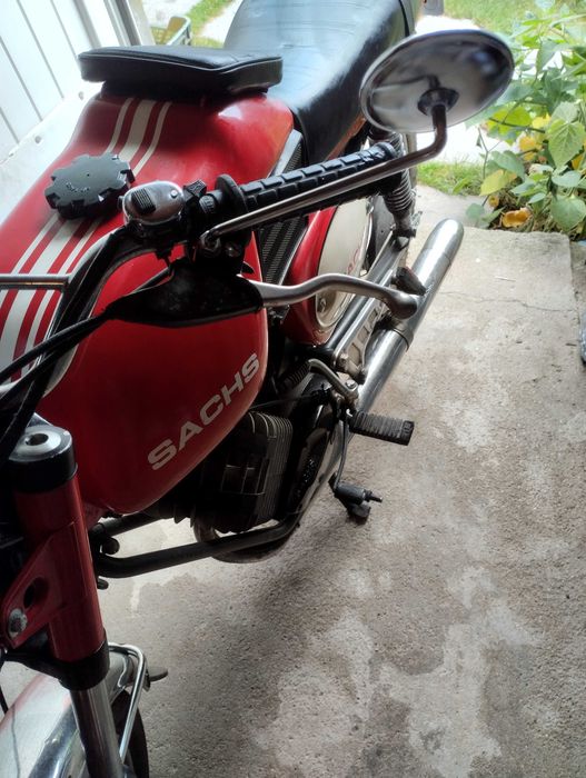 Moto Motozak restaurada