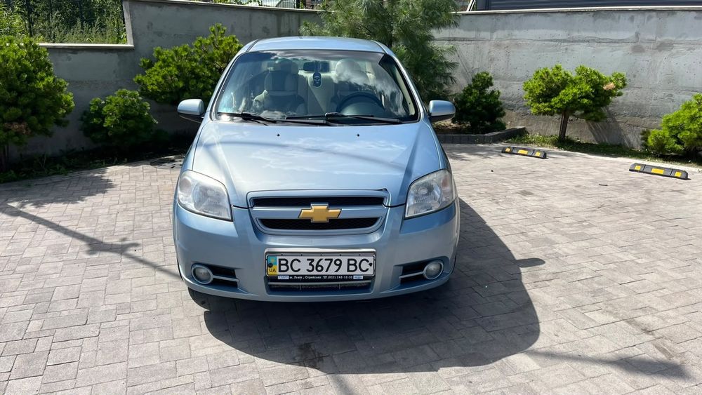 Продам автомобіль CHEVROLET AVEO