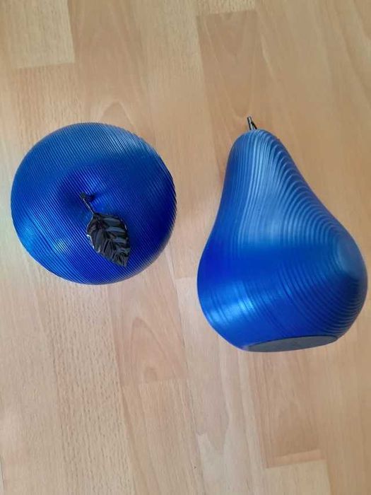 Escultura design resina azul (Fruta)