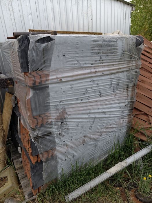 Dachówka ceramiczna płaska Röben Bergamo ok 270 szt