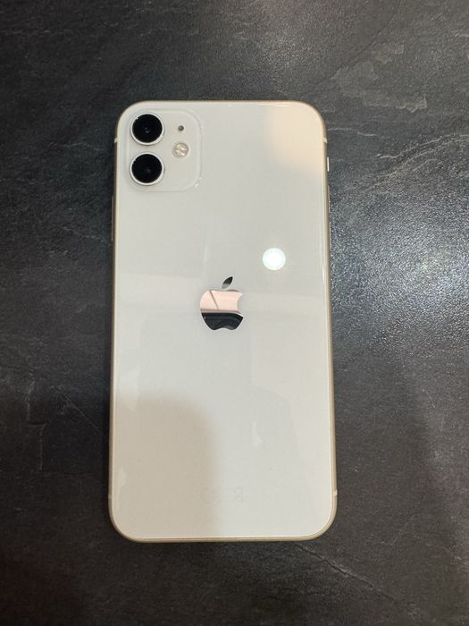 IPhone 11 white 128gb