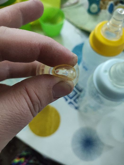 Продам бутылочки Avent,ниблер,соска,зубная щётка