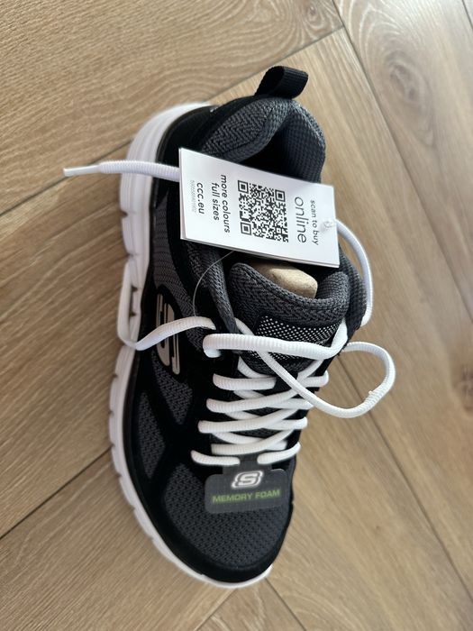 Prawy but. Skechers. Memory Foam. Rozmiar 40. Nowy!