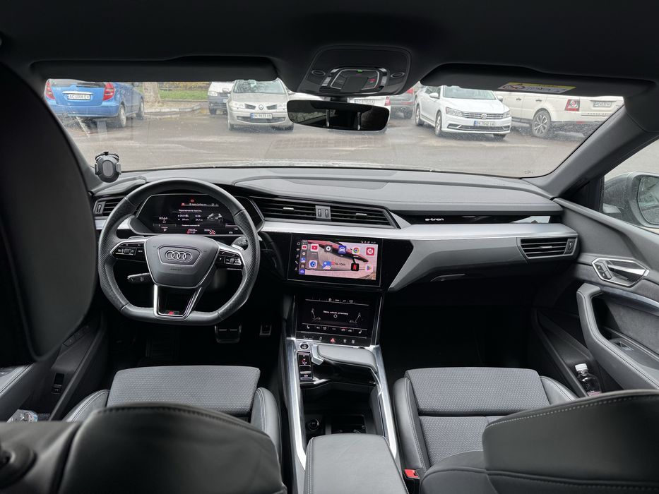 Продам Audi Q8 e-trone Europe