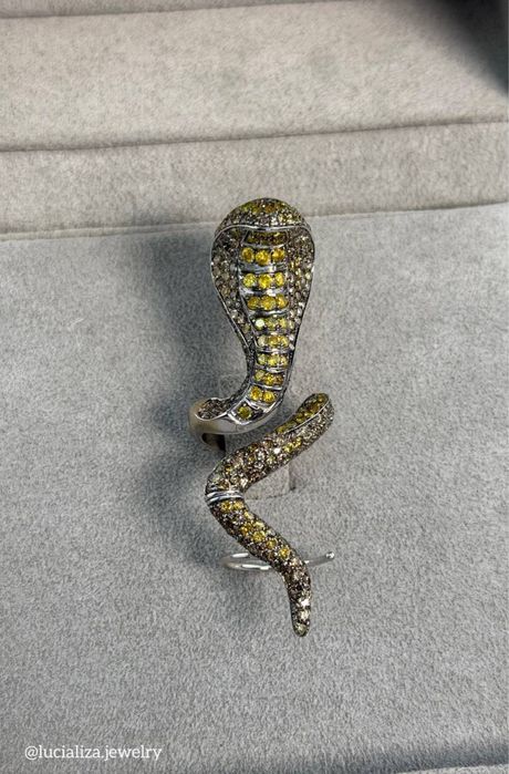 Каблучка італійського бренду Paolo Piovan Gioielli  Біле золото